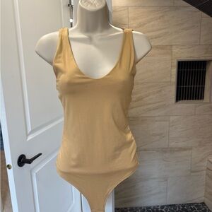 NWT Gaze Camel Sleeveless Top